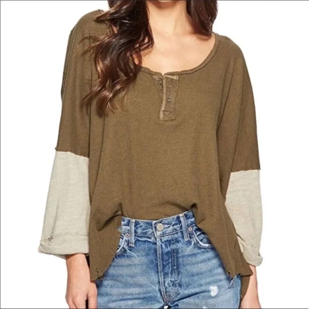 Free People Cotton Khaki Green Raglan Gray Sleeve Pullover Relaxed Top NEW